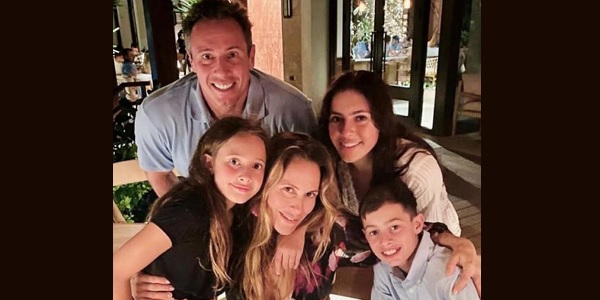 Cristina Cuomo mocked for saying she bathed in CLOROX to
treat coronavirus 1 Cristina Cuomo mocked for saying she bathed in CLOROX to
treat coronavirus 1