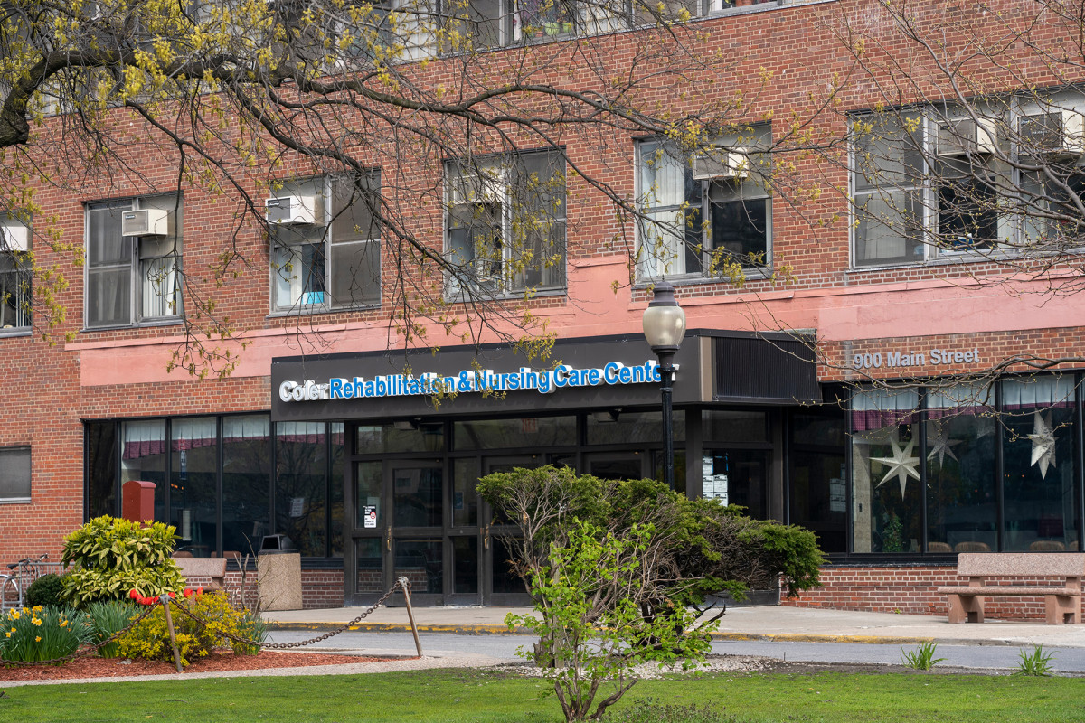 Over 70 patients infected with coronavirus in Roosevelt
Island complex 1