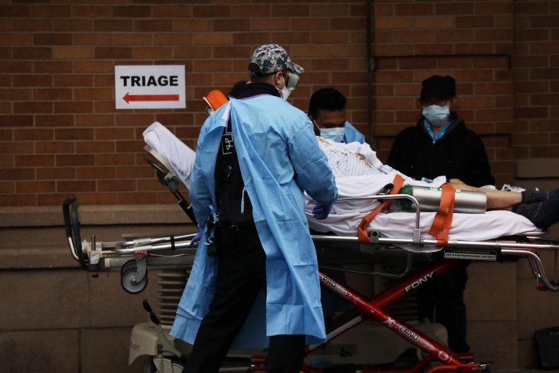 U.S. Coronavirus Death Toll Surpasses 7,000, Over 30,000 New Cases Reported on Friday 1