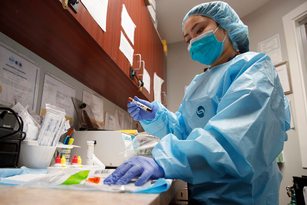 Getting a coronavirus test in NYC is about to get easier —
finally 1