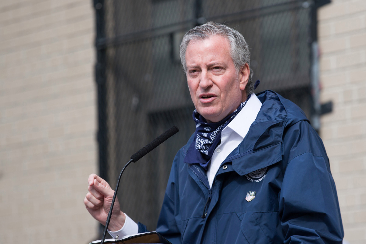Coronavirus in NY: De Blasio to make decision on fate of school year this week 1