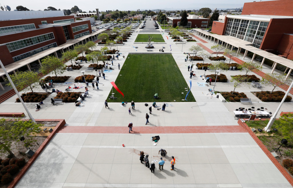 Coronavirus: Richmond agrees to stop rent increases, denies
rent suspension 1