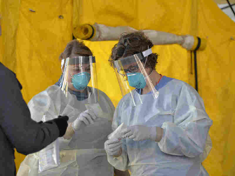 NY Governor Andrew Cuomo Says President Trump Promised Help
With Coronavirus Testing 1