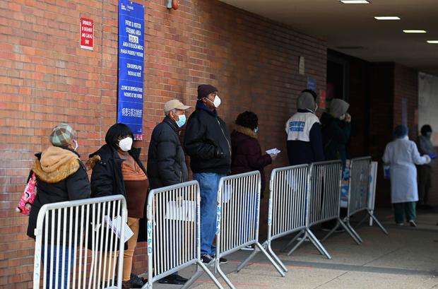 Coronavirus updates: U.S. tops 700,000 confirmed COVID-19
cases 1