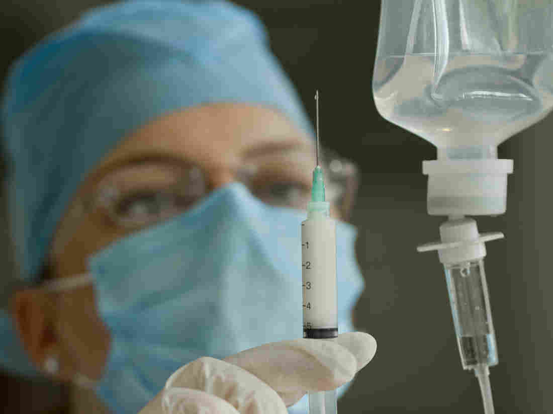 U.S. May Get More Ventilators But Run Out Of Medicine For COVID-19 Patients 1