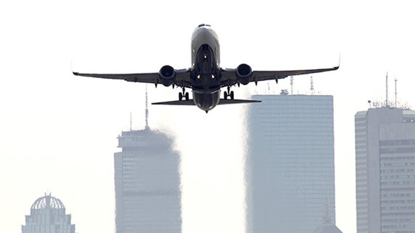 How to secure a refund for a flight canceled due to coronavirus, according to the experts 1