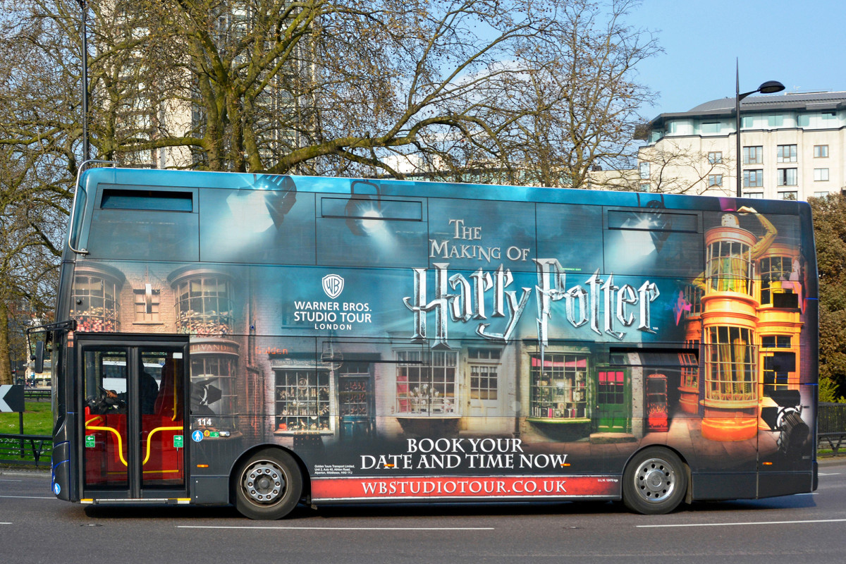 Harry Potter tour buses are shuttling health care workers in coronavirus fight 1