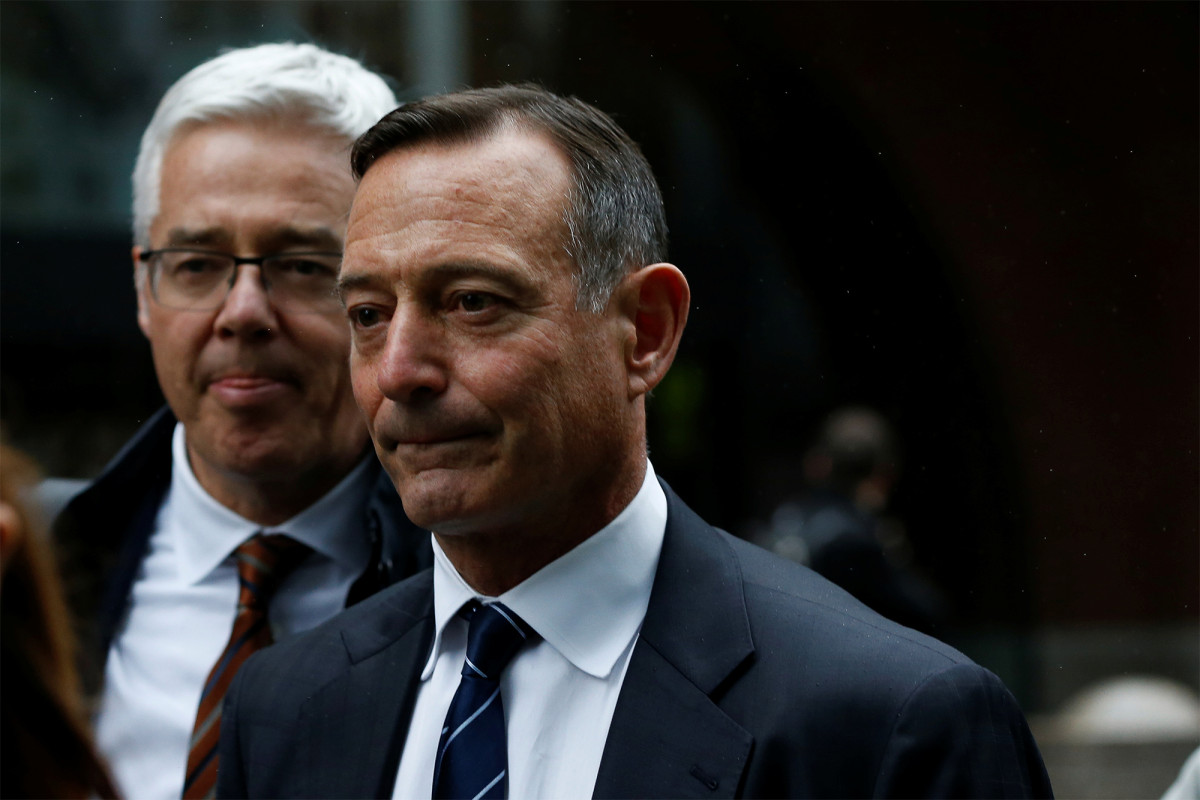 Ex-CEO sentenced in college admissions scam asks to serve
time at home over coronavirus 1