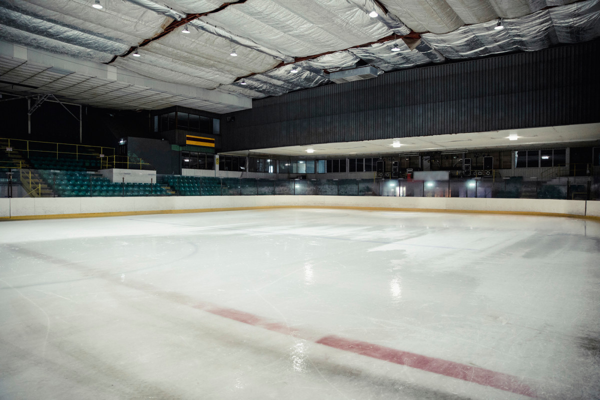 Michigan scouting ice rinks as potential morgues for
coronavirus deaths 1