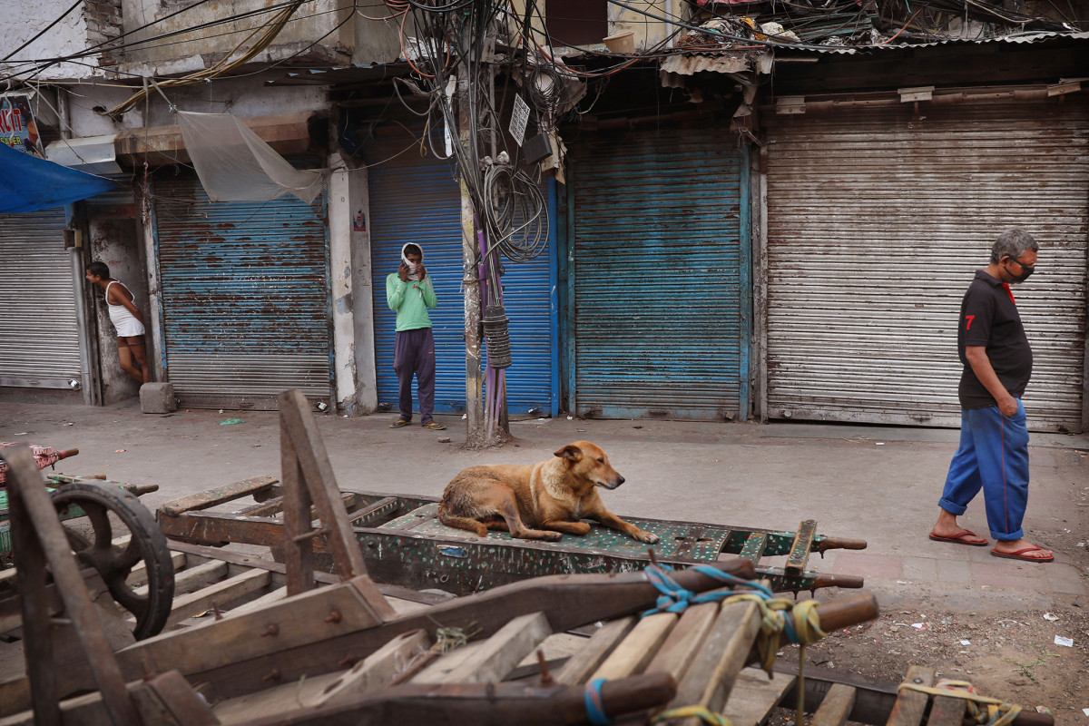 India’s lockdown fails to flatten curve as coronavirus cases
rise 1