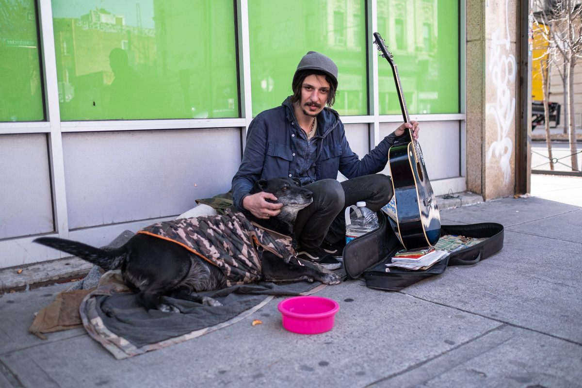 NYC homeless man and dog survive on $7 a day during coronavirus 1