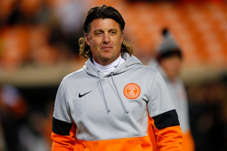 Oklahoma State Football Coach Mike Gundy Aims For May 1 to Allow Players to Return, Hoping to Test All for Coronavirus 1