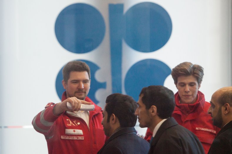 Saudi-Russia Oil Price War Deal Takes Shape, but Market Still Faces Coronavirus Pain 1