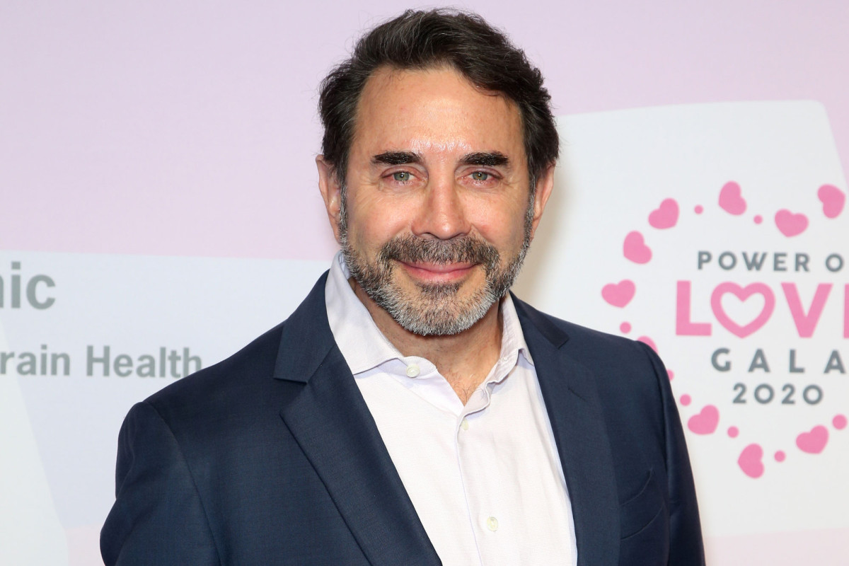 Dr. Paul Nassif donating masks, doing virtual consultations amid coronavirus pandemic 1