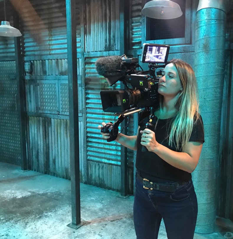 Filmmaker Urges People Around the World to Share Coronavirus
Lockdown Stories for Collaborative Documentary 1 Filmmaker Urges People Around the World to Share Coronavirus
Lockdown Stories for Collaborative Documentary 1