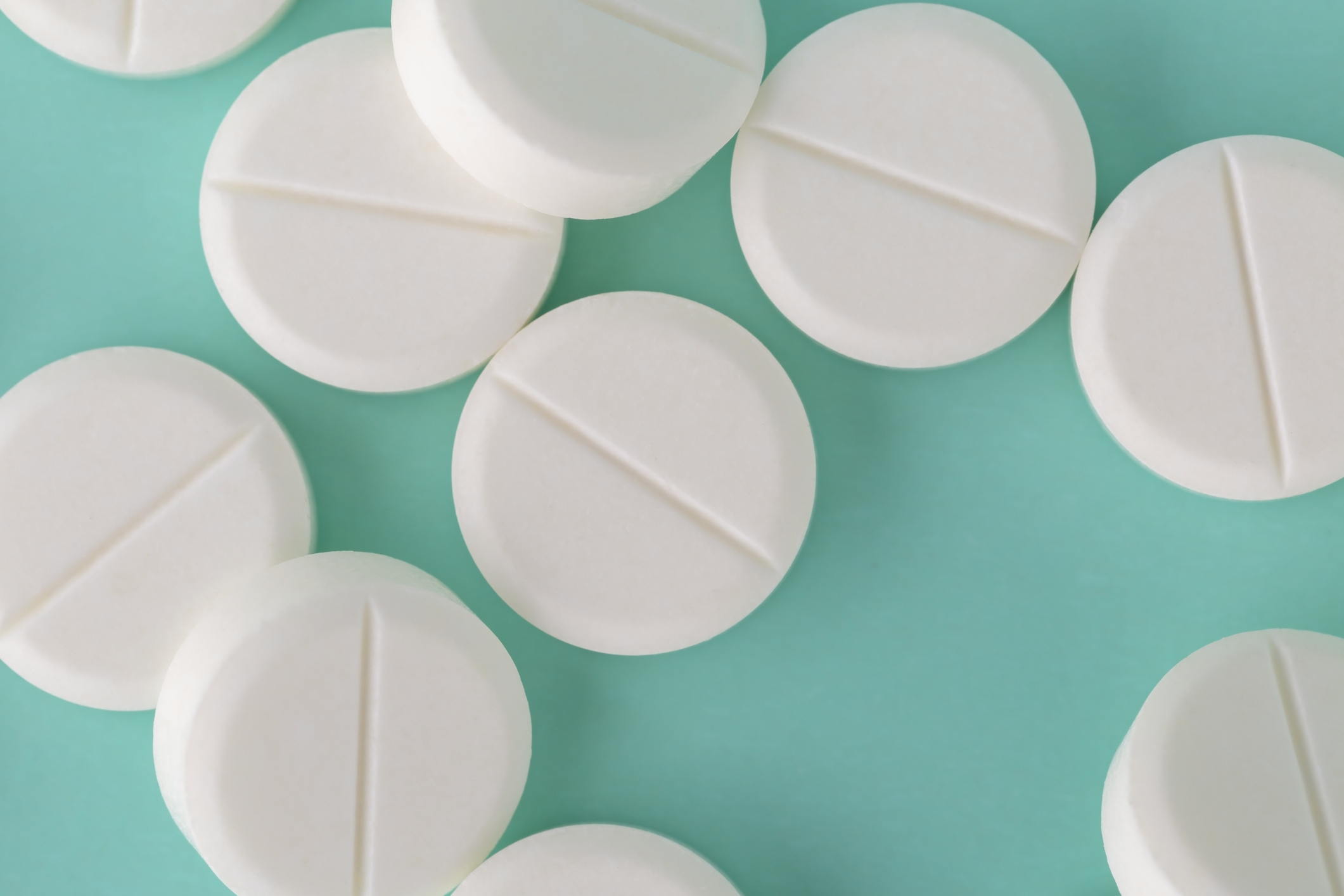 Experimental Coronavirus Treatment Colchicine to Be Sent to
Patients' Homes Hours After COVID-19 Diagnosis 1