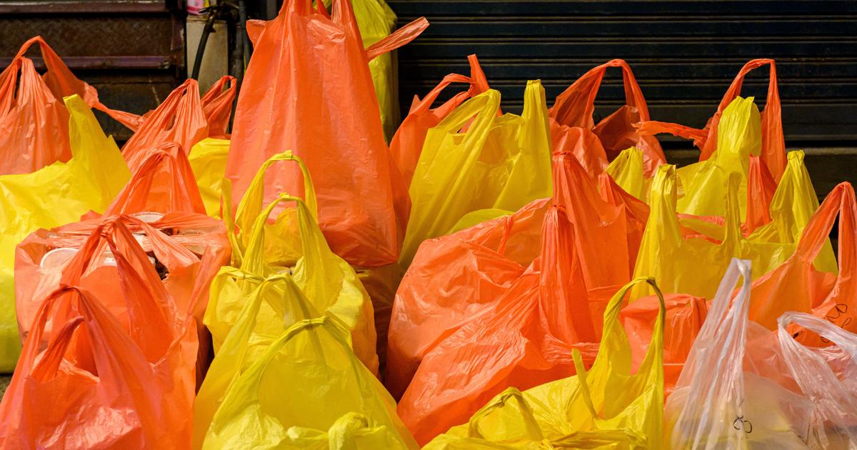 States backpedal on plastic-bag bans amid coronavirus panic 1