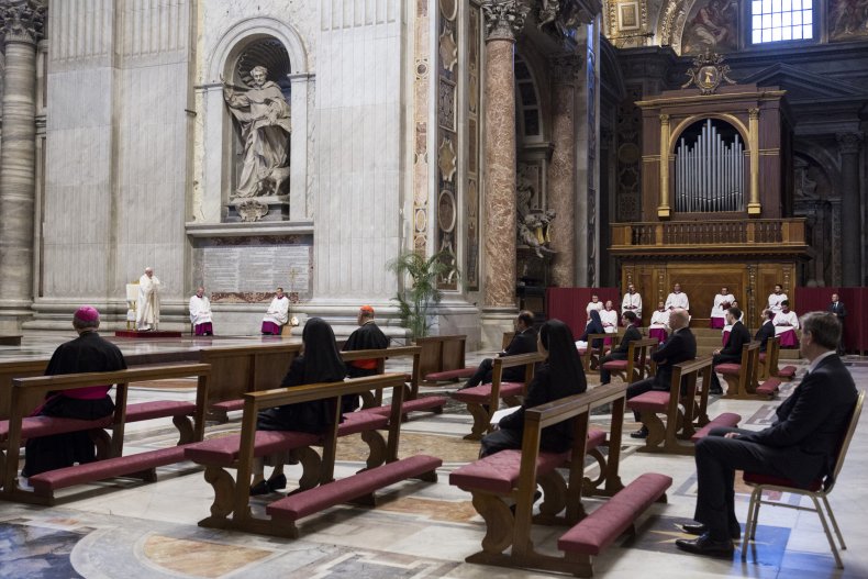 Priests, Doctors and Nurses Fighting COVID-19 Are 'Saints Next Door' Says Pope Francis at Empty Holy Thursday Mass 1