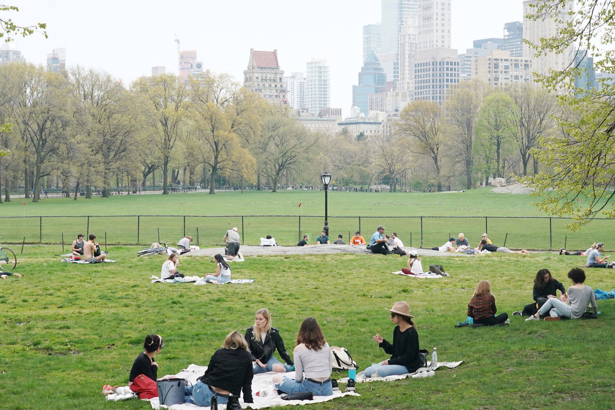 People are sick of being shamed for going outside during
coronavirus lockdown 1 People are sick of being shamed for going outside during
coronavirus lockdown 1