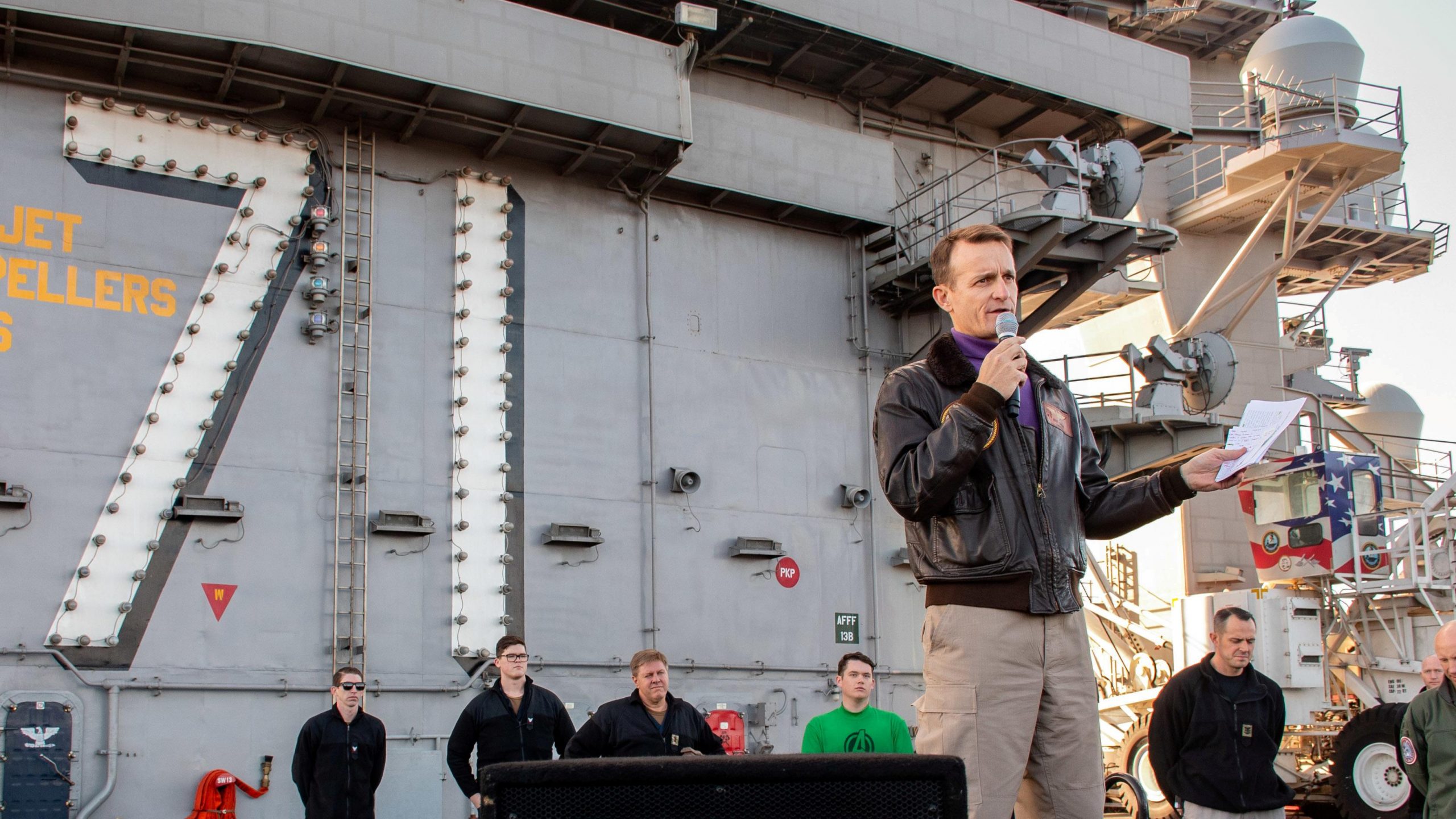 'I own it:' U.S. Navy secretary resigns over handling of coronavirus-hit carrier 1