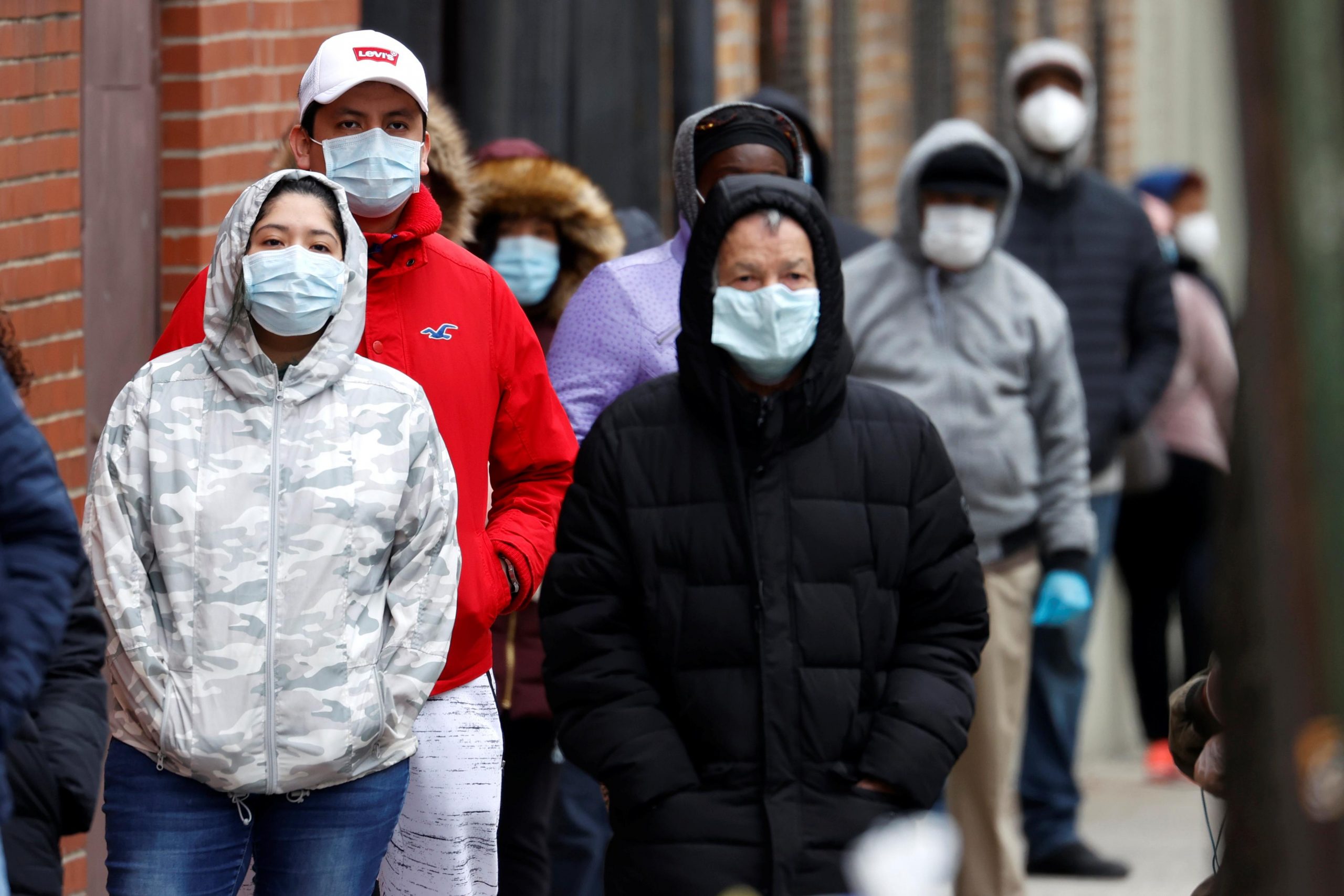 As protesters decry U.S. coronavirus lockdown, officials
urge caution 1