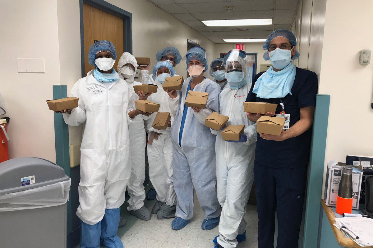 Nonprofit rolling out food trucks to feed medical workers during coronavirus 1