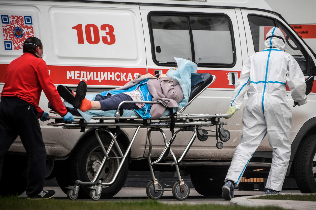 Russia sees record spike in coronavirus cases and
deaths 1