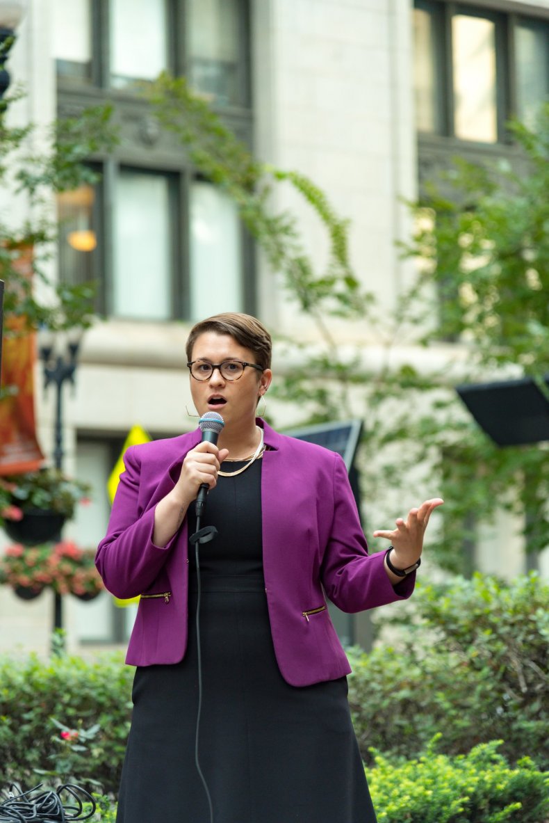 Chicago Community Organizer Works to Reduce Population at America's Single Largest Jail Site Amid Coronavirus Outbreak 1