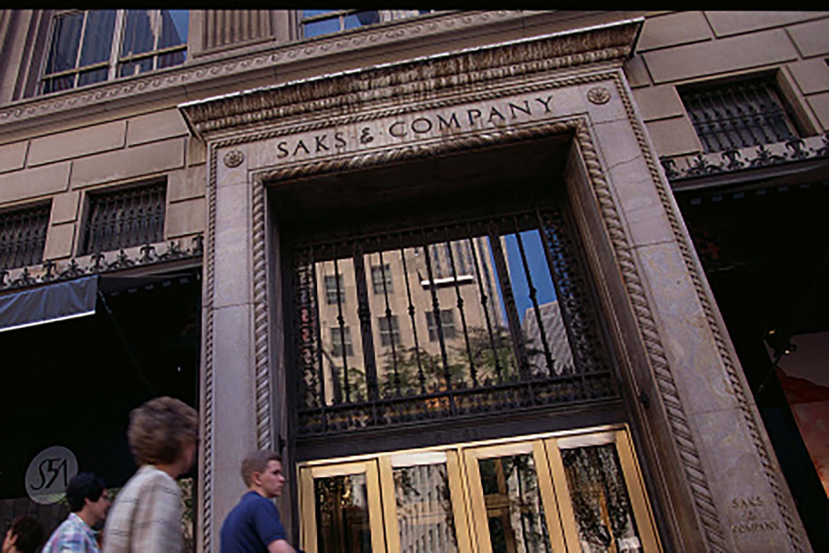 Saks Fifth Avenue reveals plans for fashionably sanitized post-coronavirus opening 1