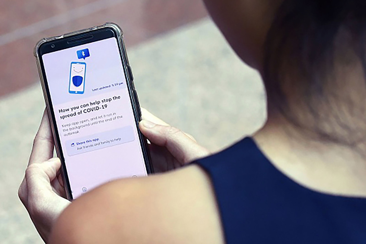 Bluetooth apps that track coronavirus exposure show positive
early results 1