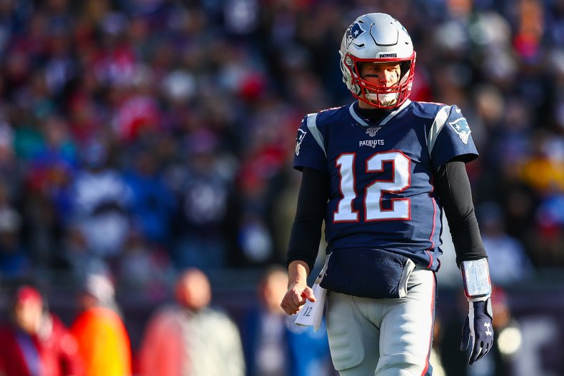 Tom Brady Caught Working Out in Florida Park Closed Due to
Coronavirus 1