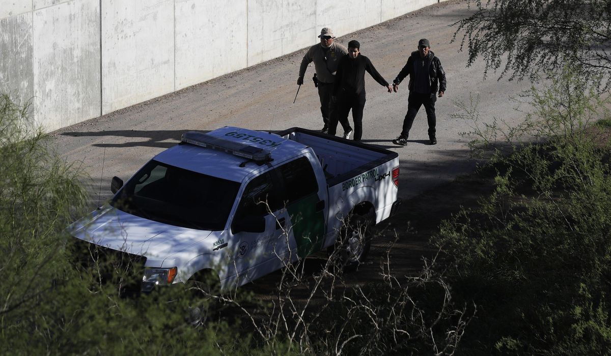 Border Patrol nabs coronavirus-infected Mexican drug
smuggling suspect 1