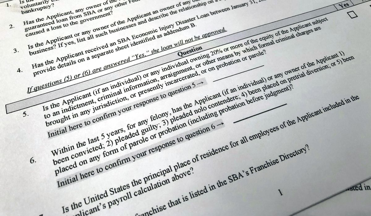 Lawmakers reach deal for emergency interim coronavirus
relief package 1