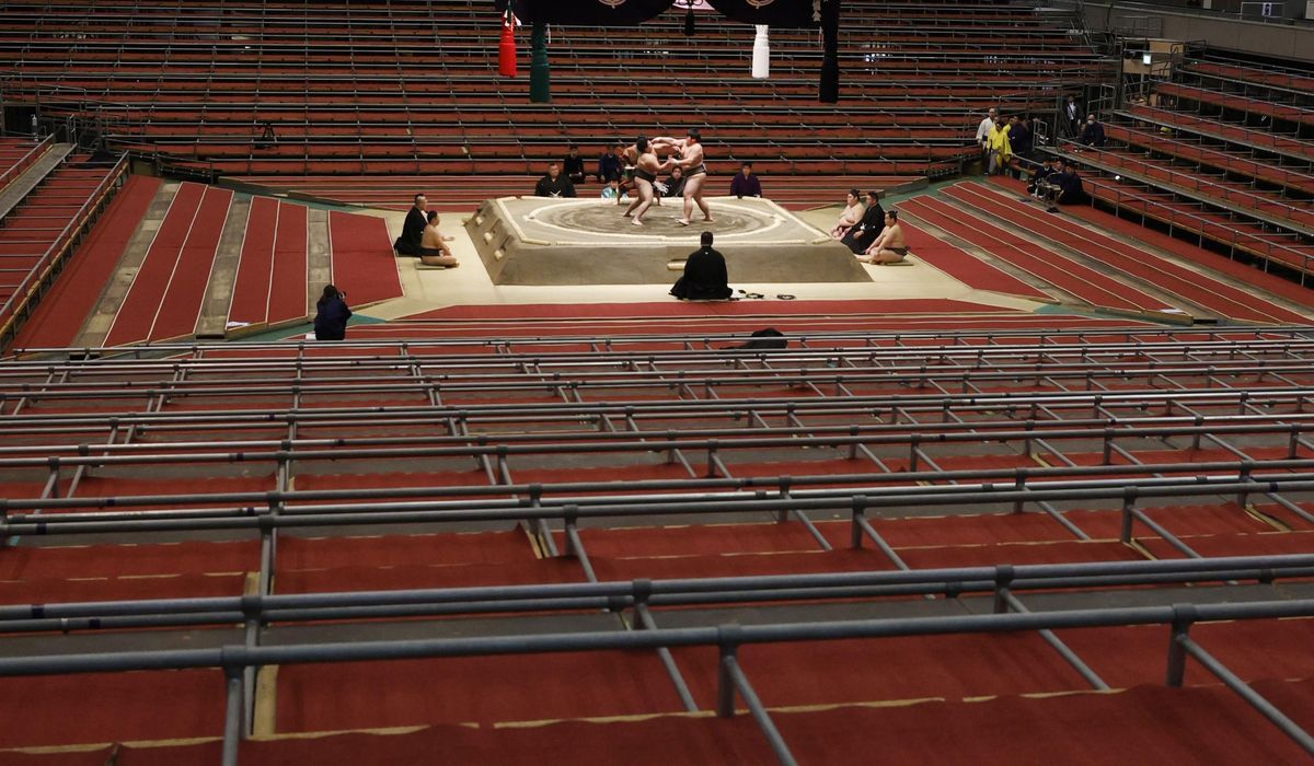 Sumo wrestler tests positive for coronavirus 1