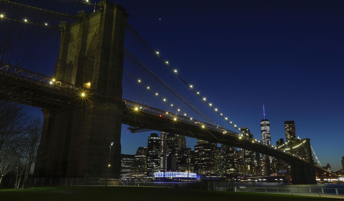 More deaths, but some hope in New York's coronavirus crisis 1