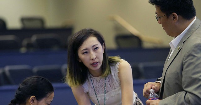 CNN: China's Visa Workers Try to Keep U.S. Jobs in Coronavirus Crash 1
