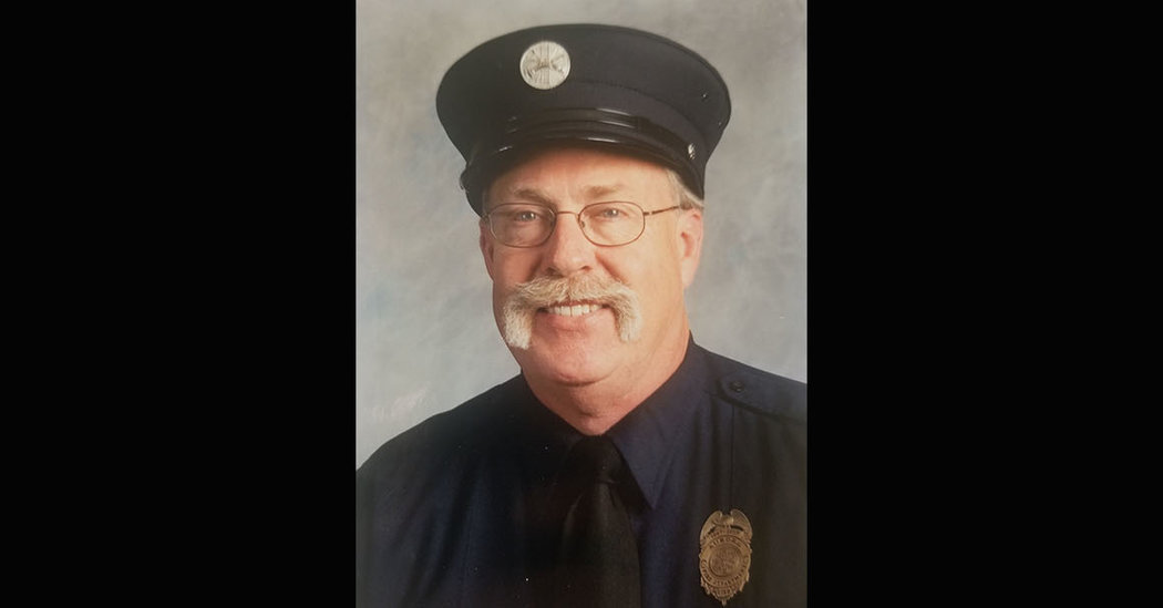 Colorado Paramedic Who Came to Help New York Dies From
Covid-19 1