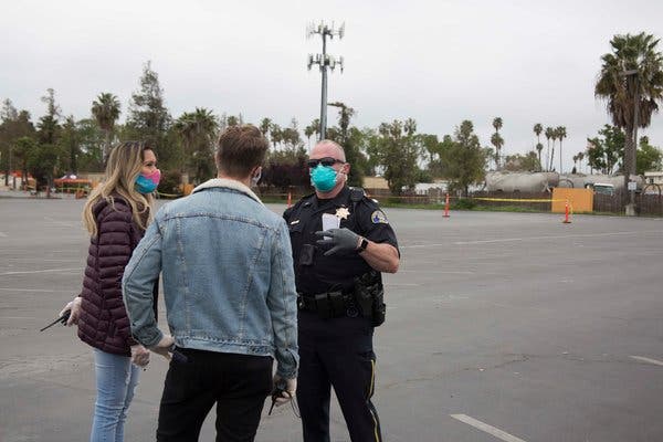 For Those Who Must Enforce Coronavirus Lockdowns in
California, the Decisions Are Wrenching 1