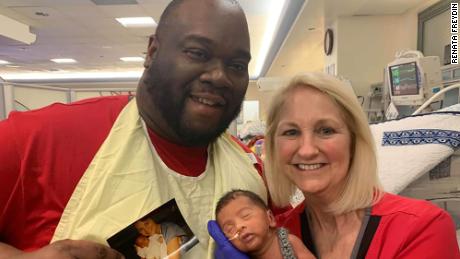 Teacher cares for her student's newborn brother as mom
recovers from Covid-19 1