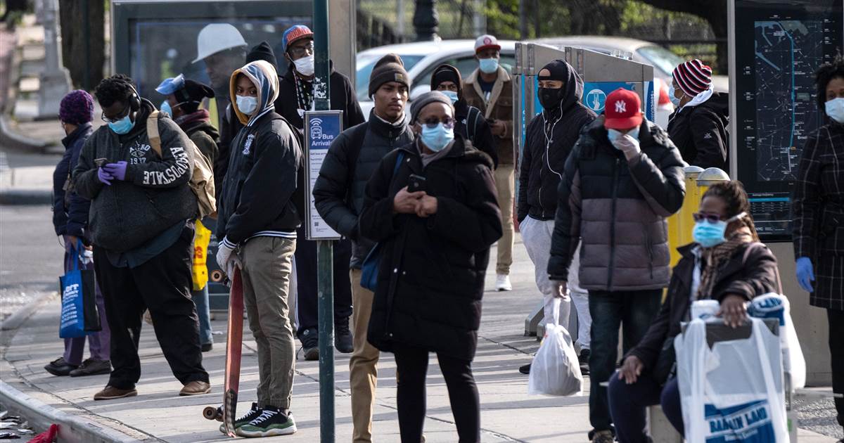 From white conservatives to black liberals, coronavirus
misinformation poses serious risk 1