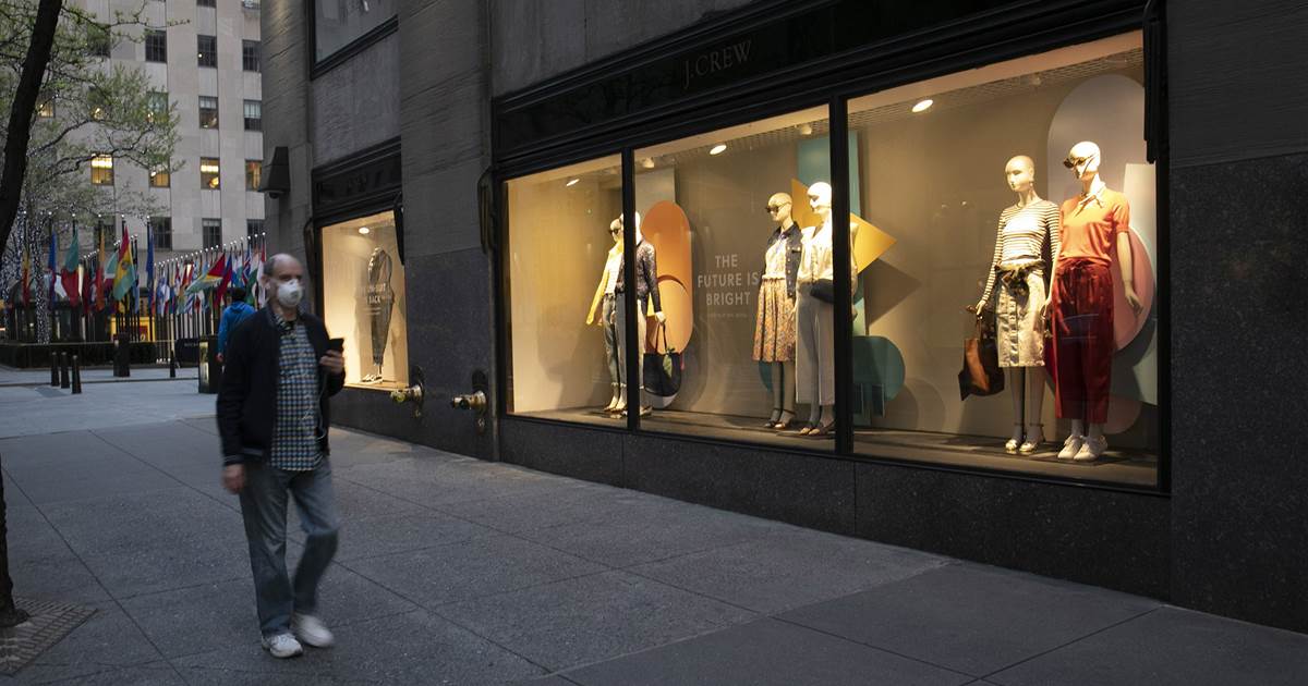 J. Crew files for bankruptcy as retailer succumbs to
COVID-19 fallout 1