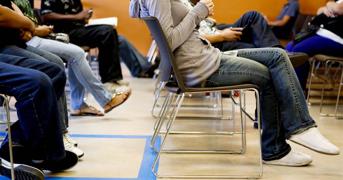L.A. clinic puts underprivileged community at greater risk
of contracting coronavirus, health care workers say 1