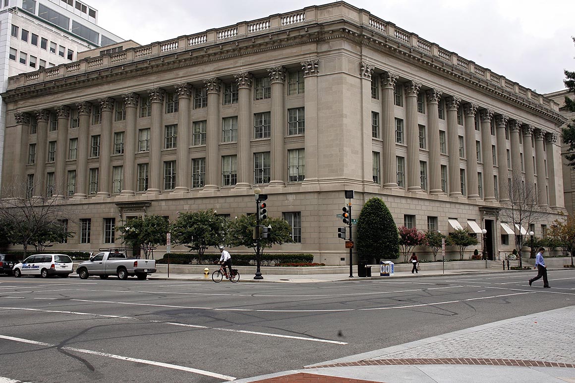 Chamber, trial lawyers group each say public is on their
side in coronavirus liability fight 1