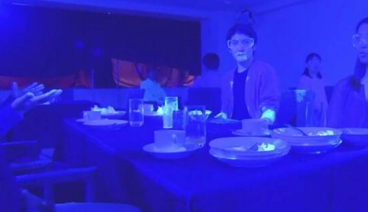 Black Light Shows How Easily Coronavirus Could Spread At A
Buffet 1