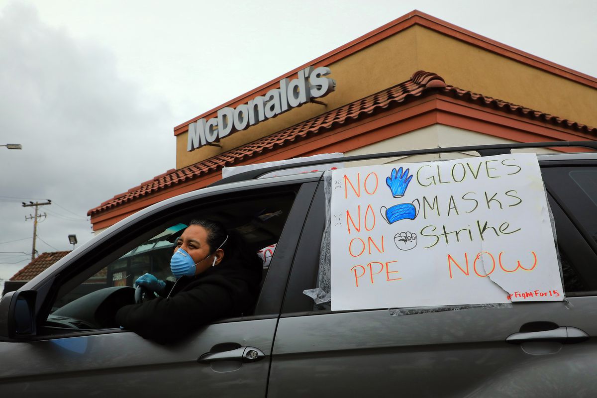 Chicago McDonald’s workers file class-action lawsuit
alleging COVID-19 failures put employees and customers at
risk 1