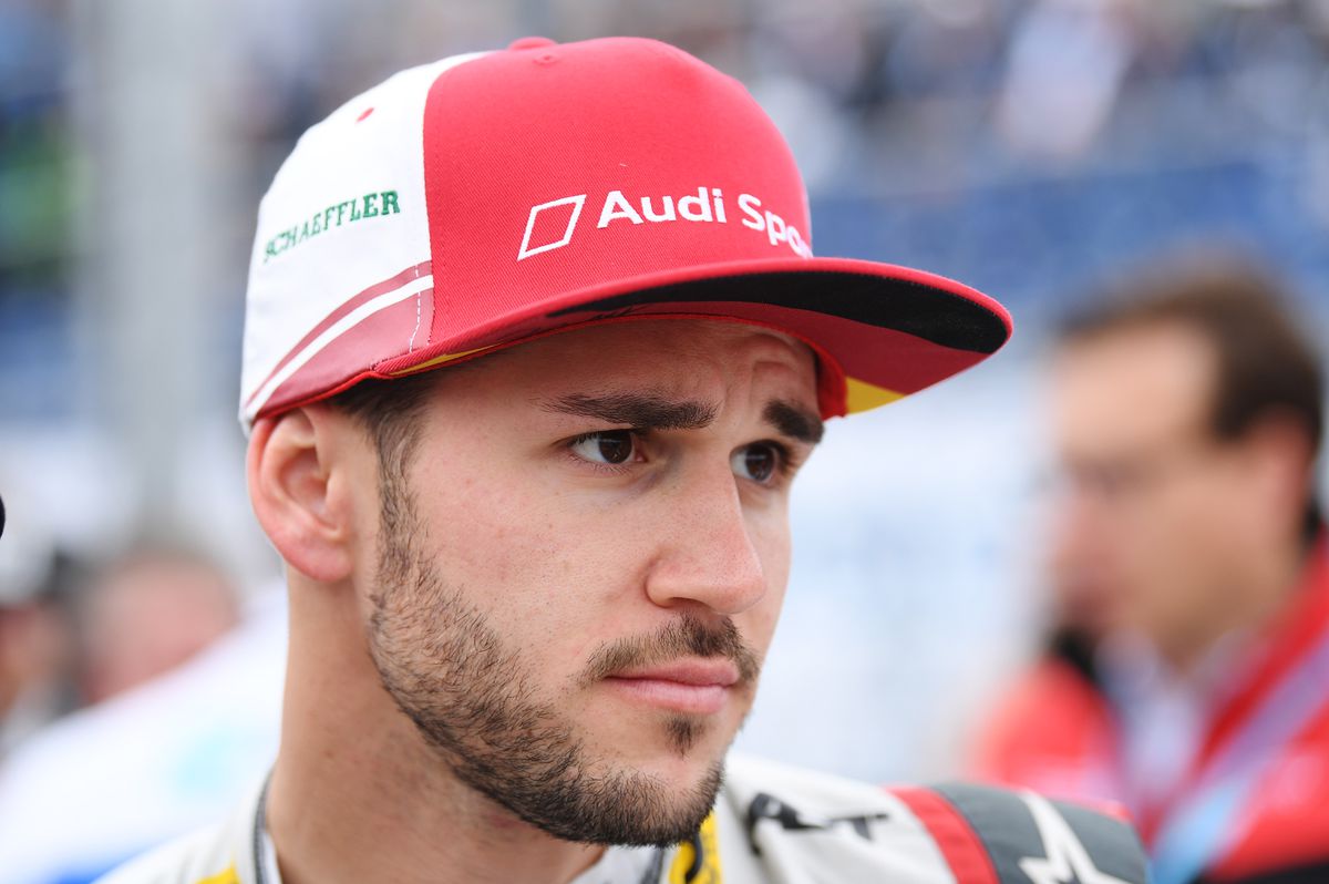 Formula E driver Daniel Abt suspended for using pro gamer in
coronavirus charity sim race 1