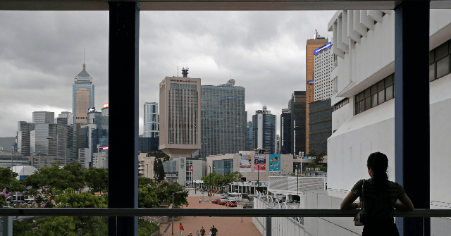 Hong Kong to Reopen Bars, Gyms, Theaters as Coronavirus
Cases Dwindle 1