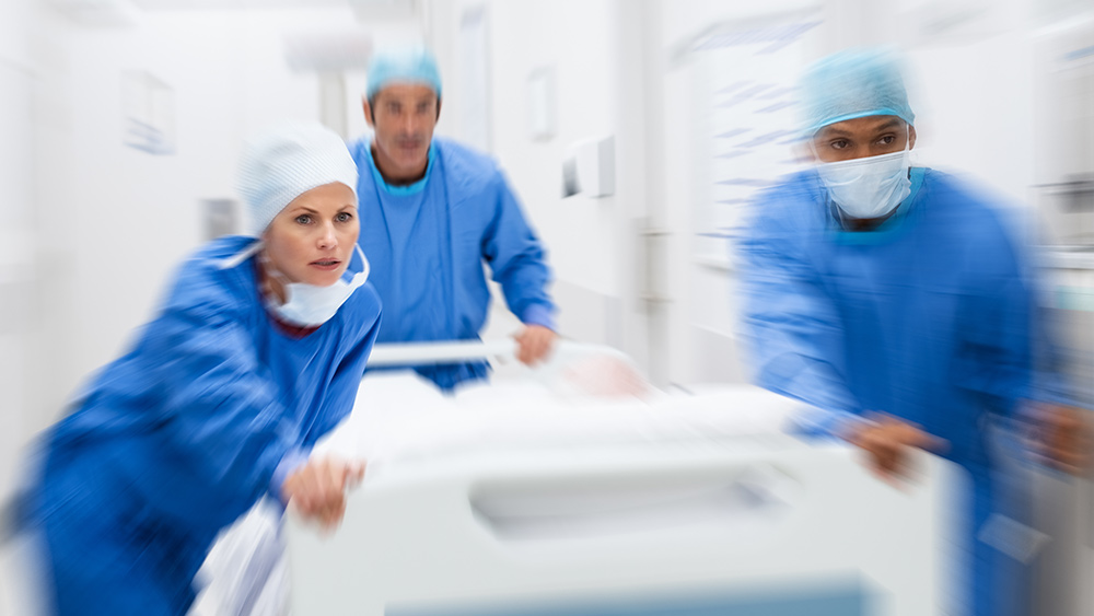 LOGIC FAIL: Pandemic denialists who claim hospitals are
being paid to fake covid-19 deaths can't explain why reported
deaths are dramatically FALLING after 7 weeks of lockdowns 1