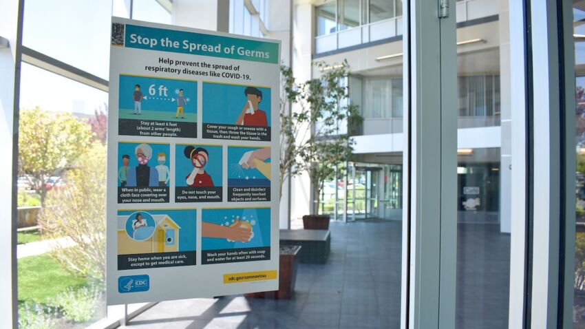 With offices slated to open in Mass., employers and
landlords face another COVID-19 challenge 1