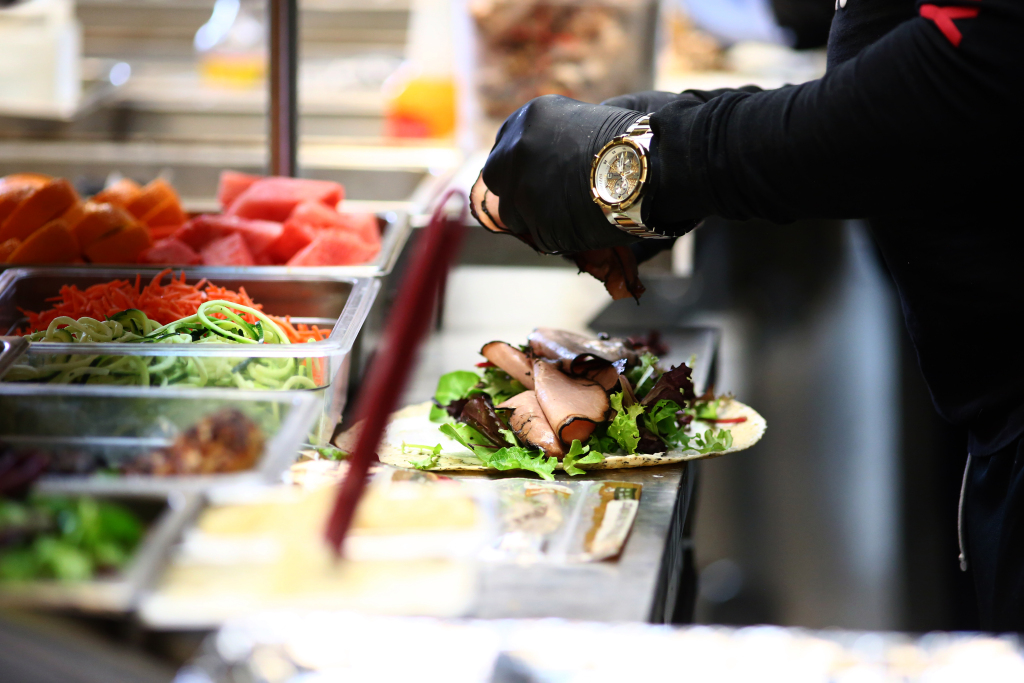 Colorado restaurants shut during COVID-19 pandemic soon
could reopen 1
